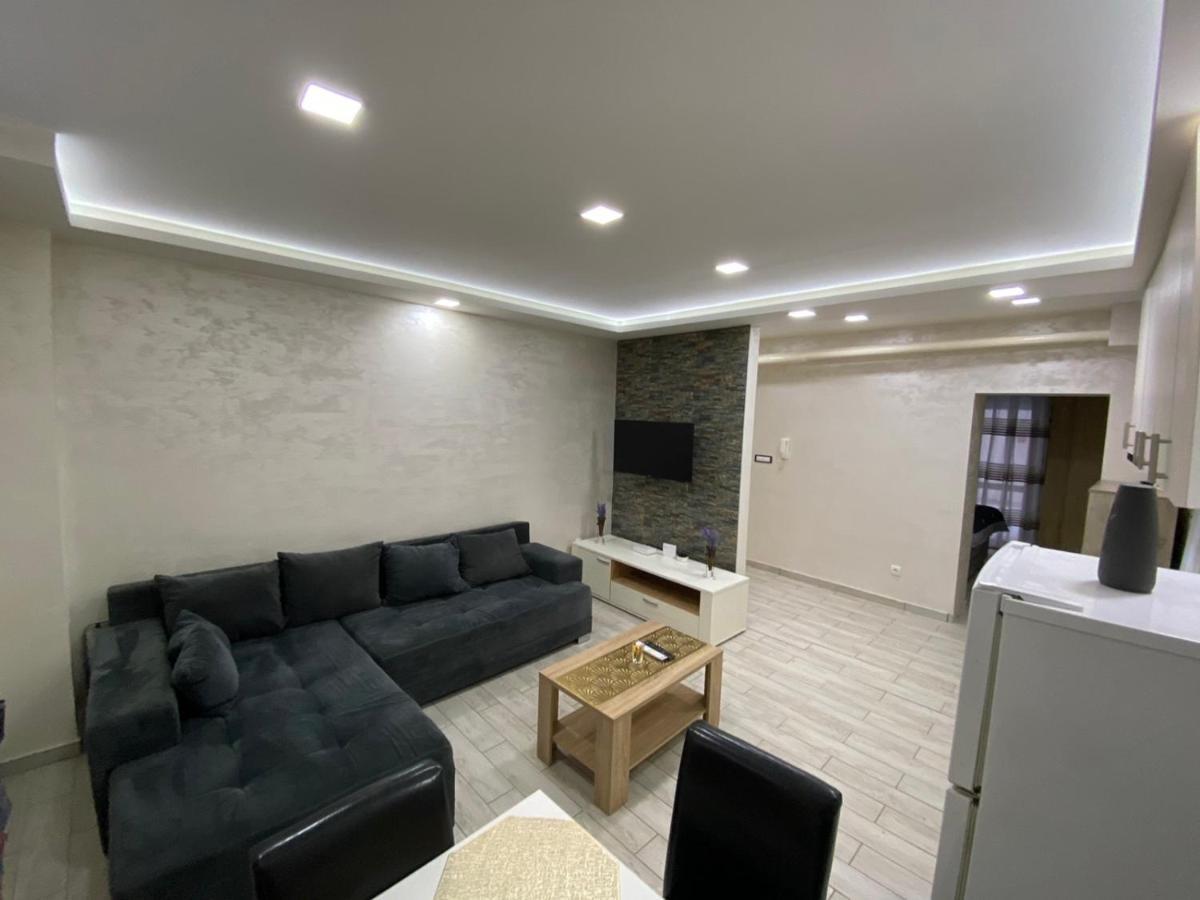 Appartamento Daca 1 Belgrado Esterno foto